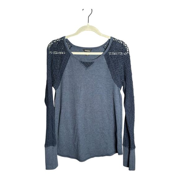 Lucky Brand Navy Blue Ribbed Long Crochet Sleeve Top Size Medium - Picture 1 of 7